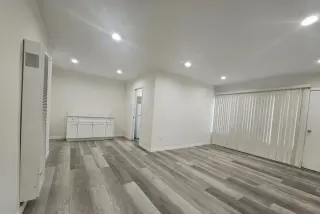 2 Bed Apt In N Kenmore Ave, LA