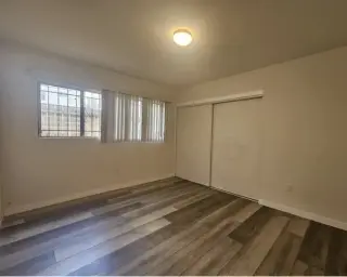 2 Bed Apt In N Kenmore Ave, LA