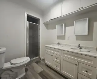 2 Bed Apt In N Kenmore Ave, LA