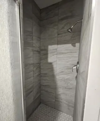 2 Bed Apt In N Kenmore Ave, LA