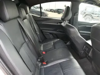 Toyota Camry XSE