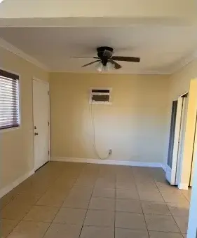 CASITA EN RENTA EN FONTANA