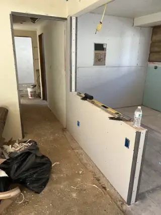 Drywall and topping finishing