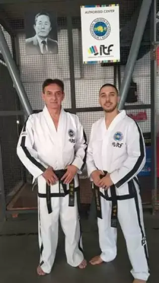 TAEKWONDO ITF V.URQUIZ ADULTOS