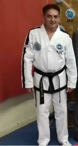 TAEKWONDO ITF V.URQUIZ ADULTOS
