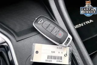 Nissan Sentra 2024 SV Sedán 4 puertas