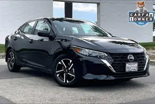 Nissan Sentra 2024 SV Sedán 4 puertas