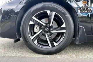 Nissan Sentra 2024 SV Sedán 4 puertas