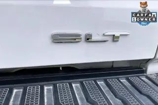 GMC Sierra 1500 2025 4x4 SLT 4 puertas Cabina Crew 5.8 pies de cama