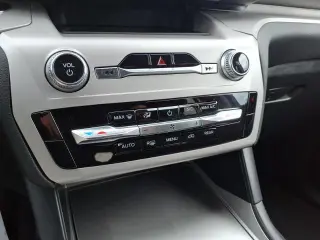Ford Explorer 2024 AWD XLT 4dr SUV