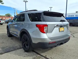 Ford Explorer 2024 AWD XLT 4dr SUV