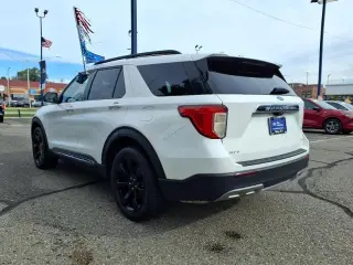 Ford Explorer 2024 AWD XLT 4dr SUV