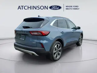 Ford Escape 2023 AWD Platinum SUV 4 puertas