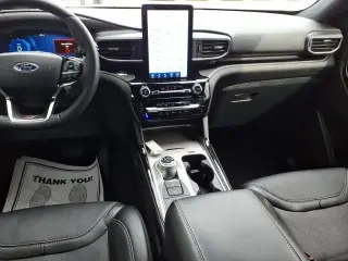 Ford Explorer 2024 AWD ST 4dr SUV