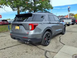 Ford Explorer 2024 AWD ST 4dr SUV