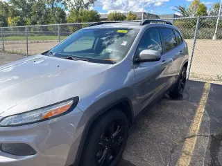 Jeep Cherokee 2016 4x4 Limited 4dr SUV