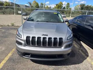 Jeep Cherokee 2016 4x4 Limited 4dr SUV
