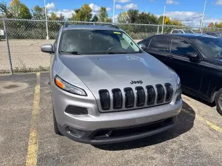 Jeep Cherokee 2016 4x4 Limited 4dr SUV