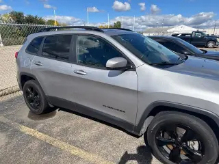 Jeep Cherokee 2016 4x4 Limited 4dr SUV