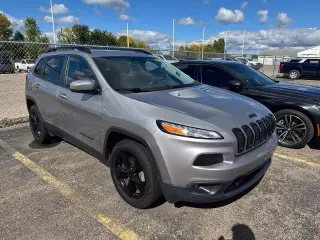 Jeep Cherokee 2016 4x4 Limited 4dr SUV