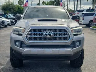 Toyota Tacoma 2016 4x2 SR5 V6 4dr Double Cab 5.0 ft SB