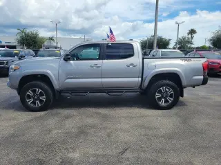 Toyota Tacoma 2016 4x2 SR5 V6 4dr Double Cab 5.0 ft SB