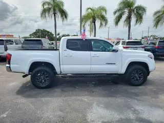 Toyota Tacoma 2023 4x2 TRD Off-Road 4dr Double Cab 5.0 ft SB