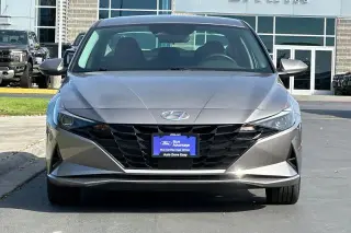 Hyundai ELANTRA 2023 SEL 4dr Sedán
