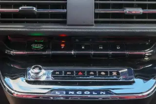 Lincoln Corsair 2024 AWD Reserve SUV 4 puertas