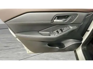 Nissan Rogue 2023 AWD SL 4dr Crossover
