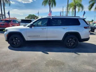 Jeep Grand Cherokee L 2022 4x4 Limited SUV de 4 puertas