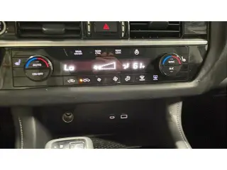 Nissan Pathfinder 2024 AWD SL 4dr SUV