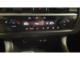 Nissan Pathfinder 2025 AWD SV 4dr SUV