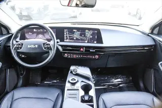 Kia EV6 2022 AWD Wind 4dr Crossover