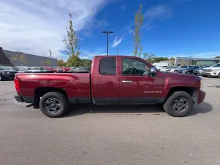 Chevrolet Silverado 1500 2008 4WD Work Truck 4dr Extended Cab 6.5 ft. SB