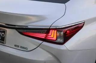 Lexus ES 350 2019 F SPORT Sedán de 4 puertas