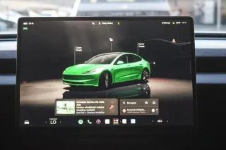 Tesla Model 3 2025 Rango Largo Fastback 4 puertas