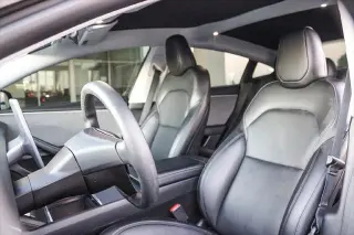 Tesla Model 3 2025 Rango Largo Fastback 4 puertas
