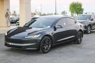 Tesla Model 3 2025 Rango Largo Fastback 4 puertas