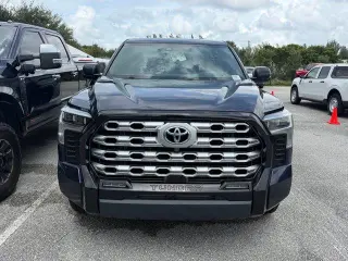 Toyota Tundra 2023 4x2 Platinum HV 4dr CrewMax Cab Pickup SB