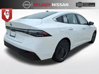 Nissan Sentra 2026 SV 4dr Sedán