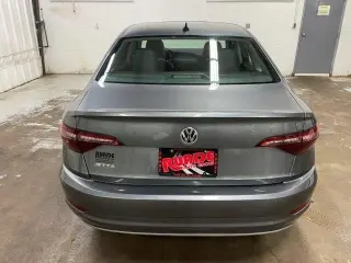 Volkswagen Jetta 2020 SEL 4dr Sedán ULEV