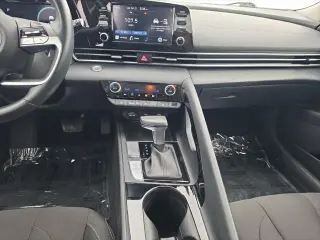 Hyundai ELANTRA 2021 SEL Sedán 4 puertas