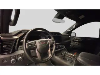 GMC Sierra 1500 2023 4x4 AT4 4dr Crew Cab 5.8 ft. SB