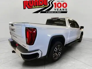 GMC Sierra 1500 2023 4x4 AT4 4dr Crew Cab 5.8 ft. SB