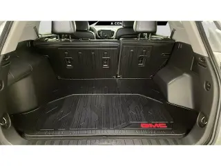 GMC Terrain 2024 AWD SLT SUV 4 puertas