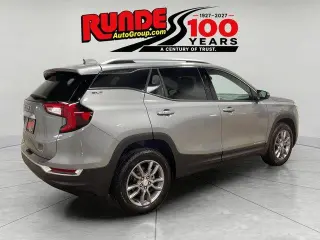 GMC Terrain 2024 AWD SLT SUV 4 puertas