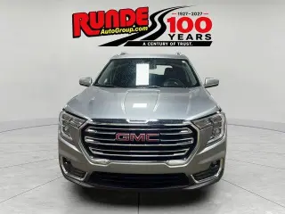 GMC Terrain 2024 AWD SLT SUV 4 puertas