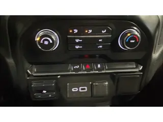 Chevrolet Silverado 1500 2021 4x4 Custom 4dr Crew Cab 5.8 ft. SB