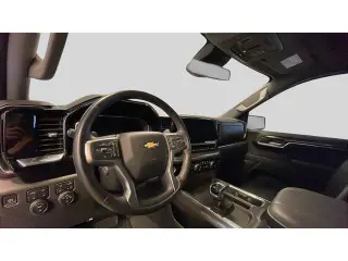 Chevrolet Silverado 1500 2023 4x4 LTZ 4dr Crew Cab 5.8 ft. SB
